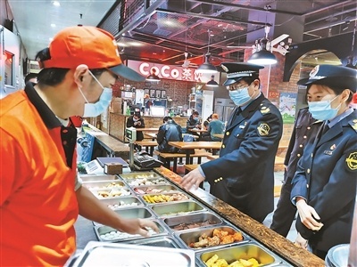 石景山區(qū)對美食城 開展專項督導(dǎo)檢查